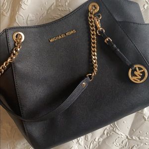 Michael Kors chain link shoulder bag